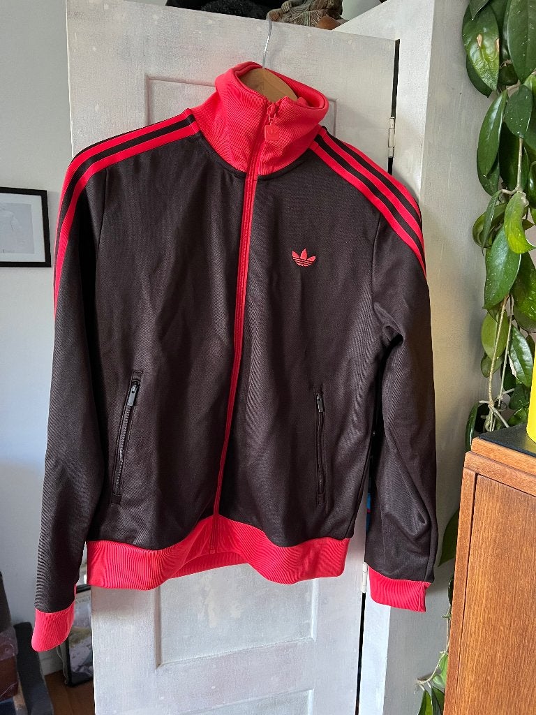 Adidas vest nieuw, Maat 38/40 (M), Bruin, Adidas, Overige typen