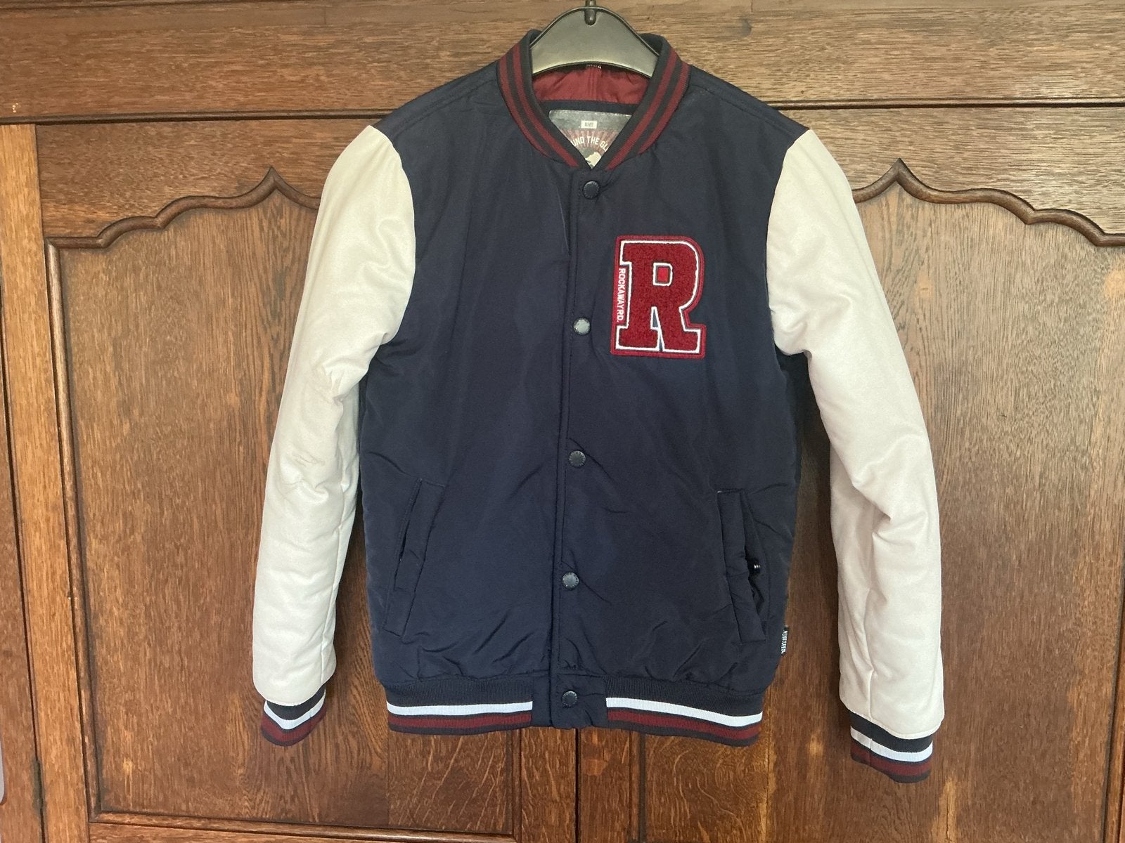 Stoere WE College Jas Maat 146/152 met Vage Vlek, Kinderen en Baby's, Ophalen of Verzenden, Gebruikt, Jongen of Meisje, Jas