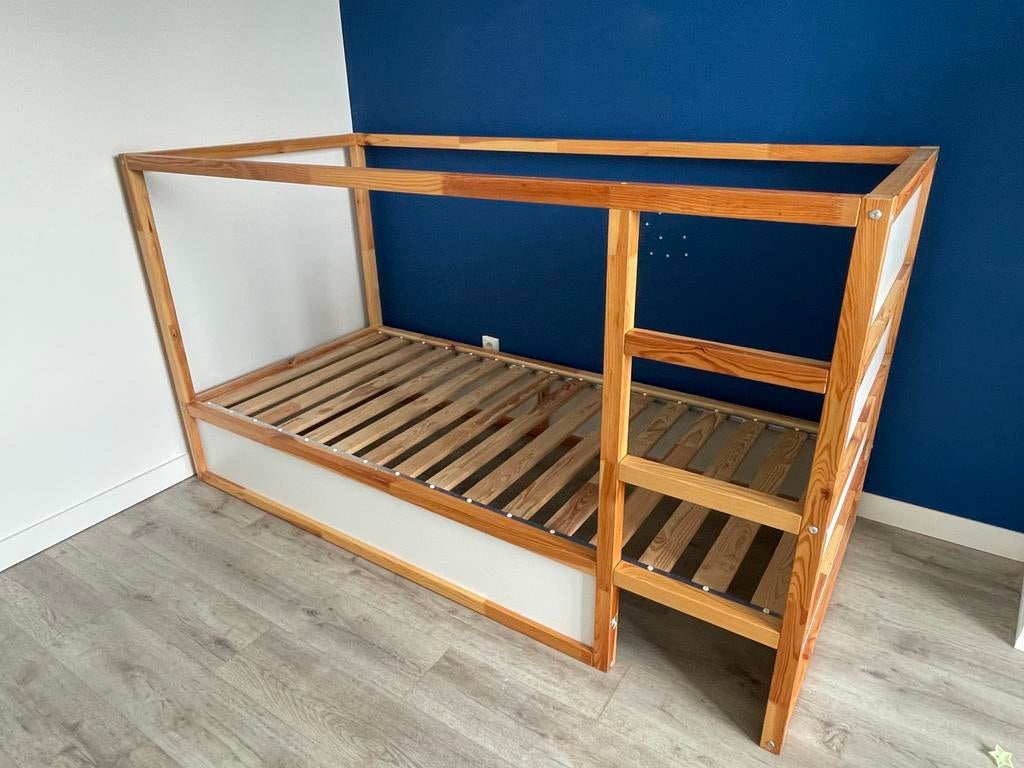 IKEA Kura omkeerbaar bed - 2,5 jaar oud, complete set, 85 tot 100 cm, Ophalen of Verzenden, Zo goed als nieuw, Hoogslaper of Stapelbed