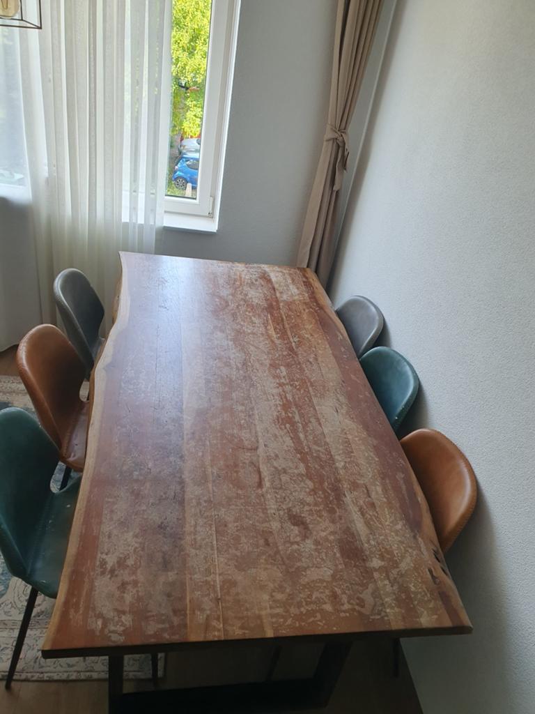 Industriële houten eettafel met 6 By-Boo stoelen, Ophalen of Verzenden