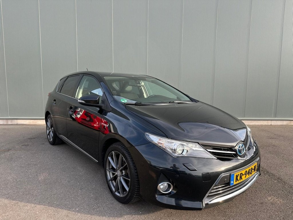 Toyota Auris 1.8 Hybrid Lease Pro CAMERA | HALF LEDER | BOEK, Euro 5, Zwart, Bedrijf, Auris