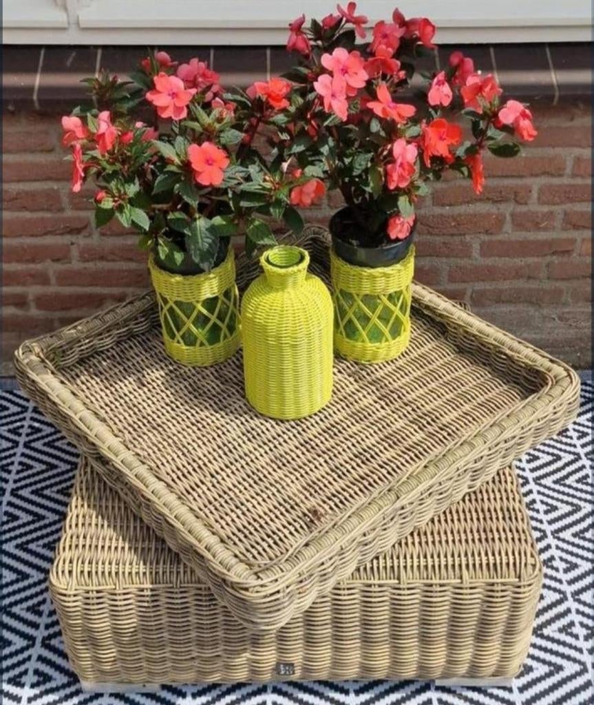 Hele mooie hocker met dienblad Intratuin, Ophalen, Gebruikt
