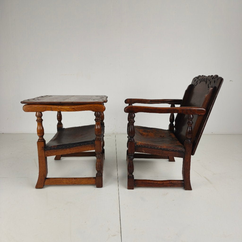 2 Engelse Jacobeaanse monkstoelen / tafels – F. Parker, Ophalen of Verzenden
