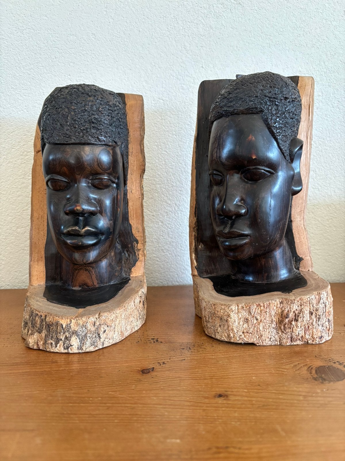 Handgesneden Afrikaanse bustes - ebbenhout, Hout, Bruin, Afrika, Handgemaakt