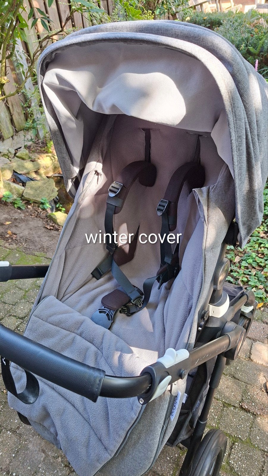 Foto 17 van Bugaboo Fox 3 en: Winterhoes, Zomerkap, Parasol, regenhoes