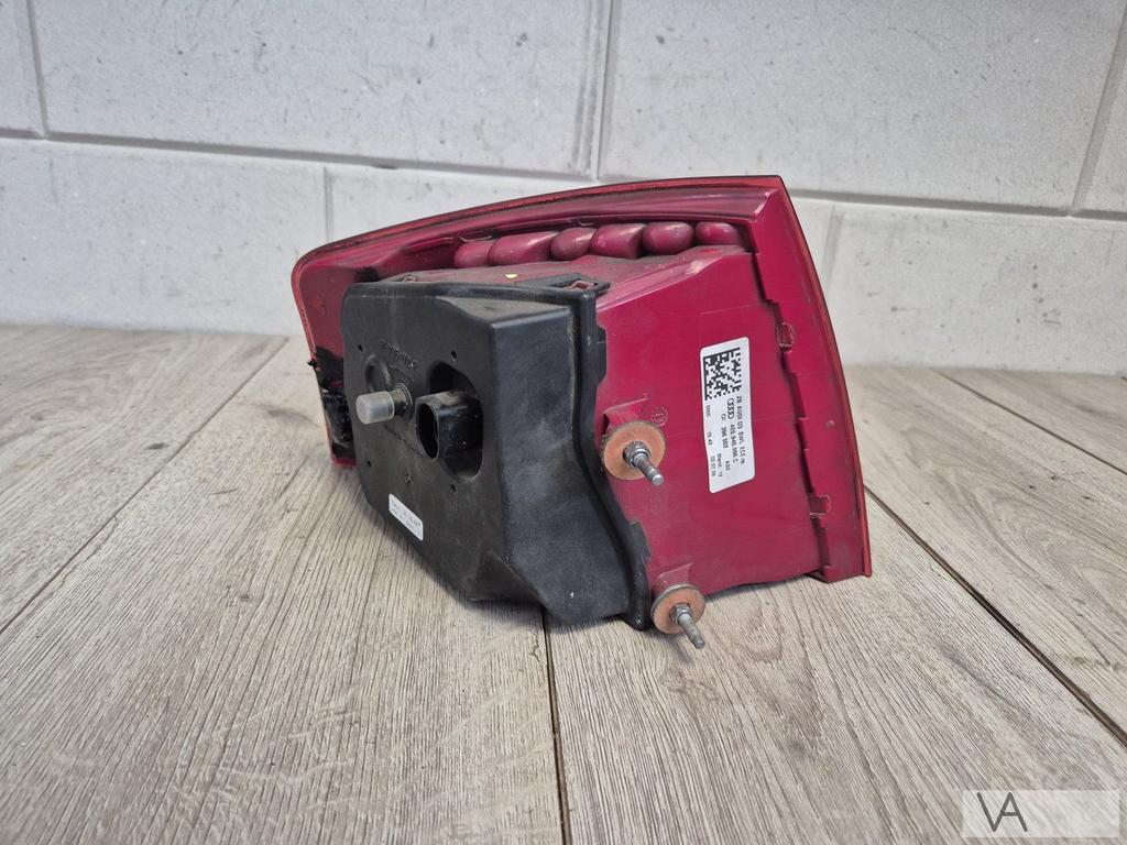 Achterlicht rechts carrosserie Audi A8 d3 2002 - 2006 DEFECT, Gebruikt, -, -, -