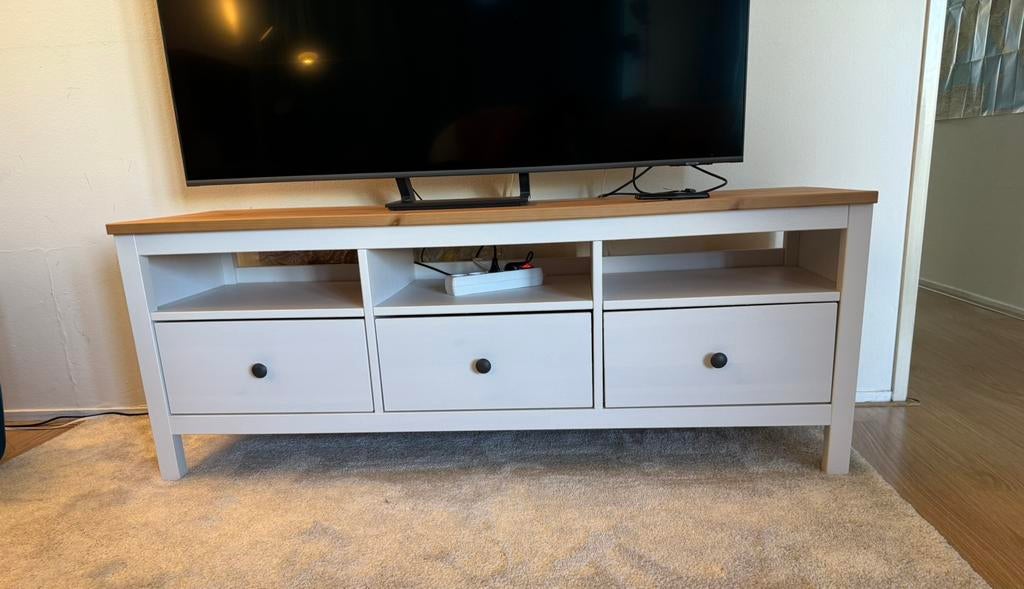 IKEA Hemnes TV Bench, Ophalen, 100 tot 150 cm, Zo goed als nieuw, Minder dan 100 cm