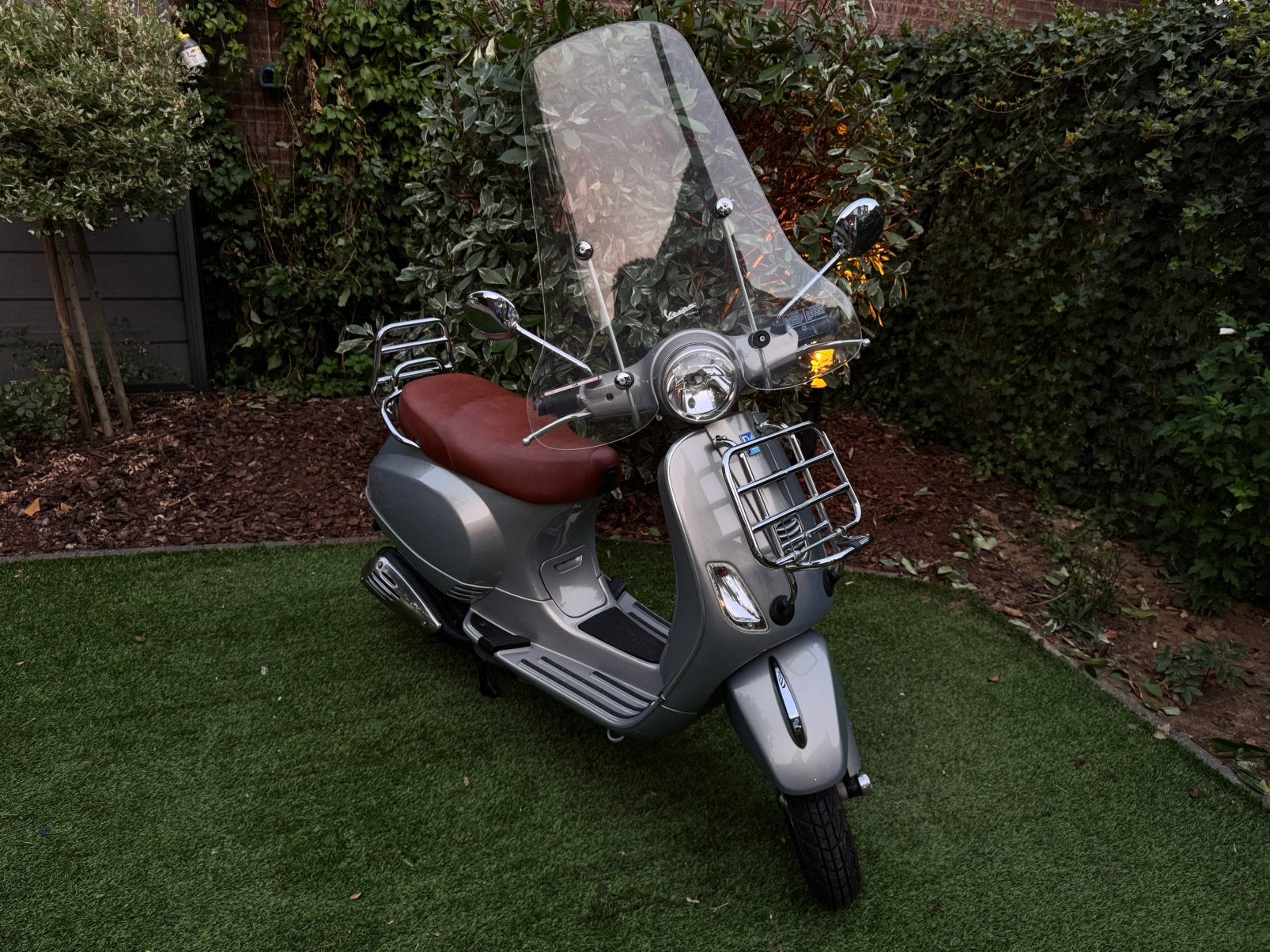 Vespa LX50 Touring 4T 2014 | 14.500km | Nieuwe banden & accu, Fietsen en Brommers, Ophalen, Zo goed als nieuw, Benzine, Vespa