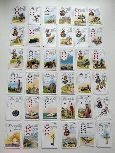 Jeux Lenormand waarzegkaarten met handleiding, Boeken, Gelezen, Tarot of Kaarten leggen, Ophalen of Verzenden, Carta Mundi