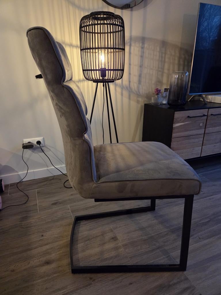 4 mooie eettafel stoelen met hoge rugleuning, Huis en Inrichting, Stoelen, Ophalen, Zo goed als nieuw, Grijs, Vier