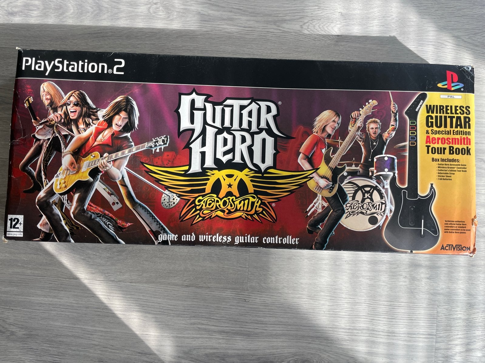 Guitar Hero Aerosmith PlayStation 2 met draadloze gitaar, Spelcomputers en Games, Muziek, 1 speler, Eén computer, Ophalen of Verzenden