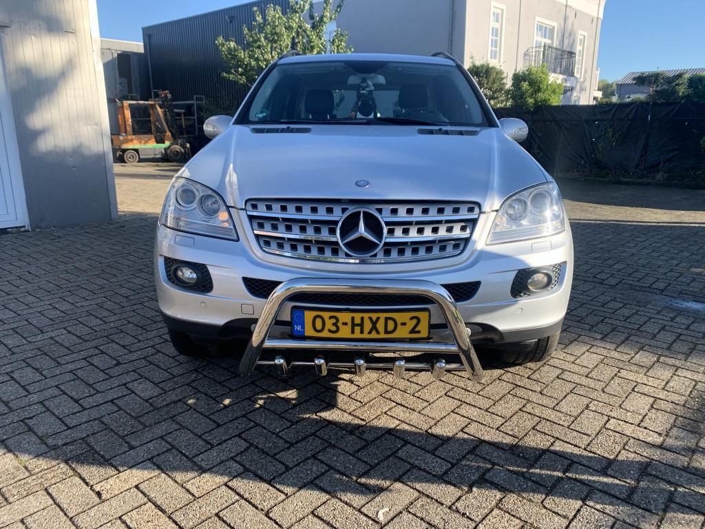 Mercedes-Benz ML W164 Pushbar Bullbar