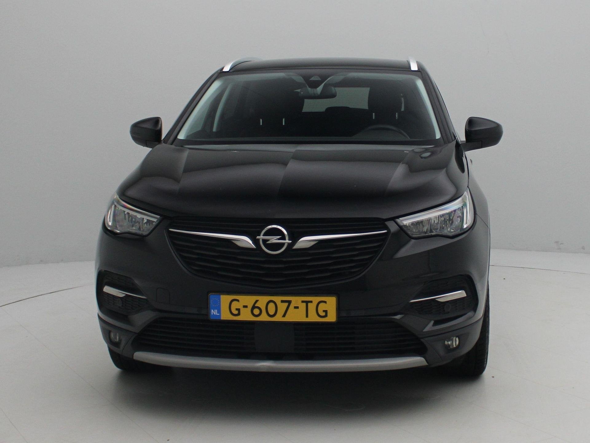 Opel Grandland X 1.6 Turbo Innovation Apple carplay & androi, Auto's, 1380 kg, Gebruikt, 4 cilinders, Leder en Stof