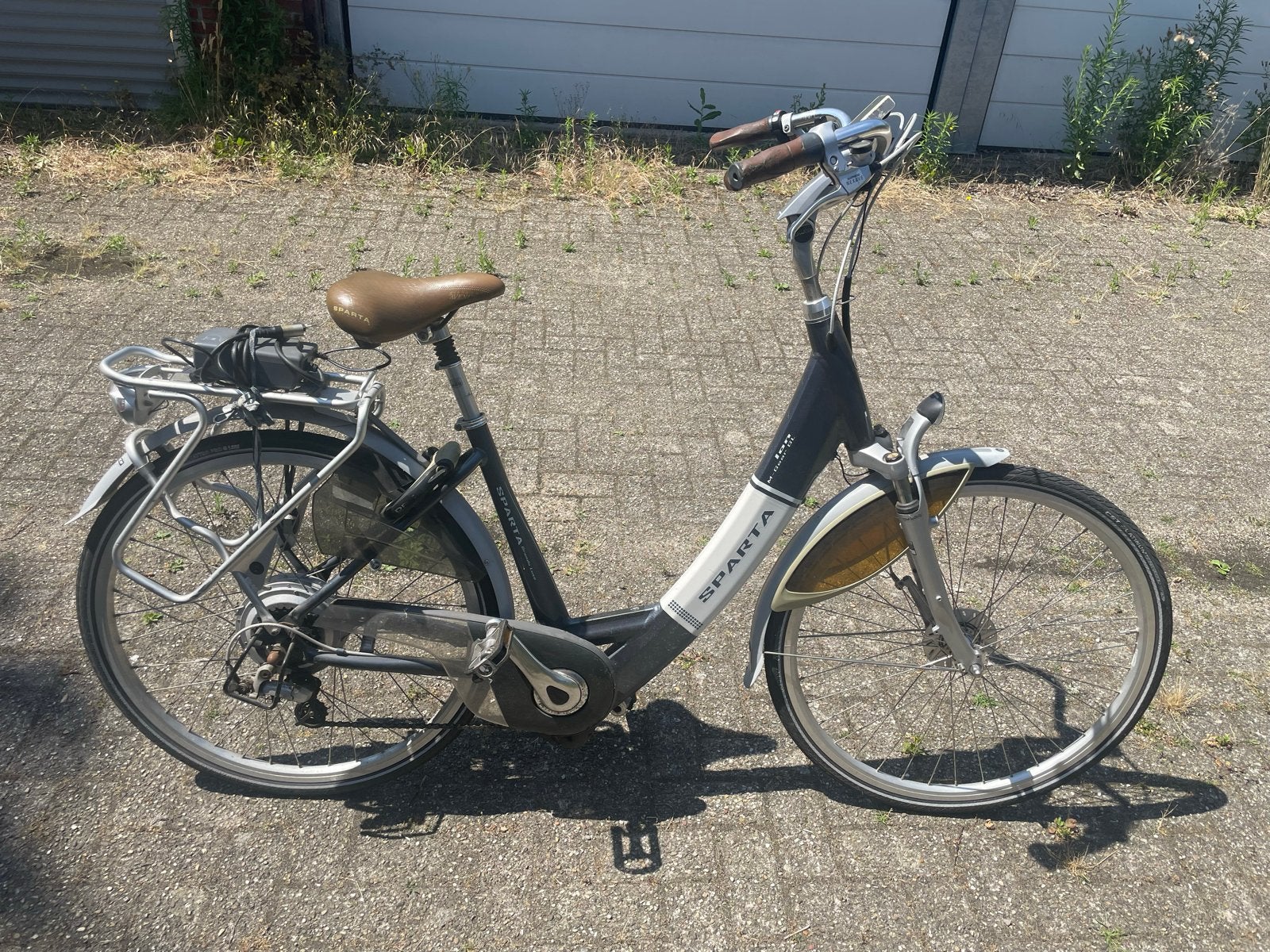 Sparta E-bike met oplader - Gebruikt, Fietsen en Brommers, Elektrische fietsen, 51 tot 55 cm, Ophalen, Gebruikt, Sparta