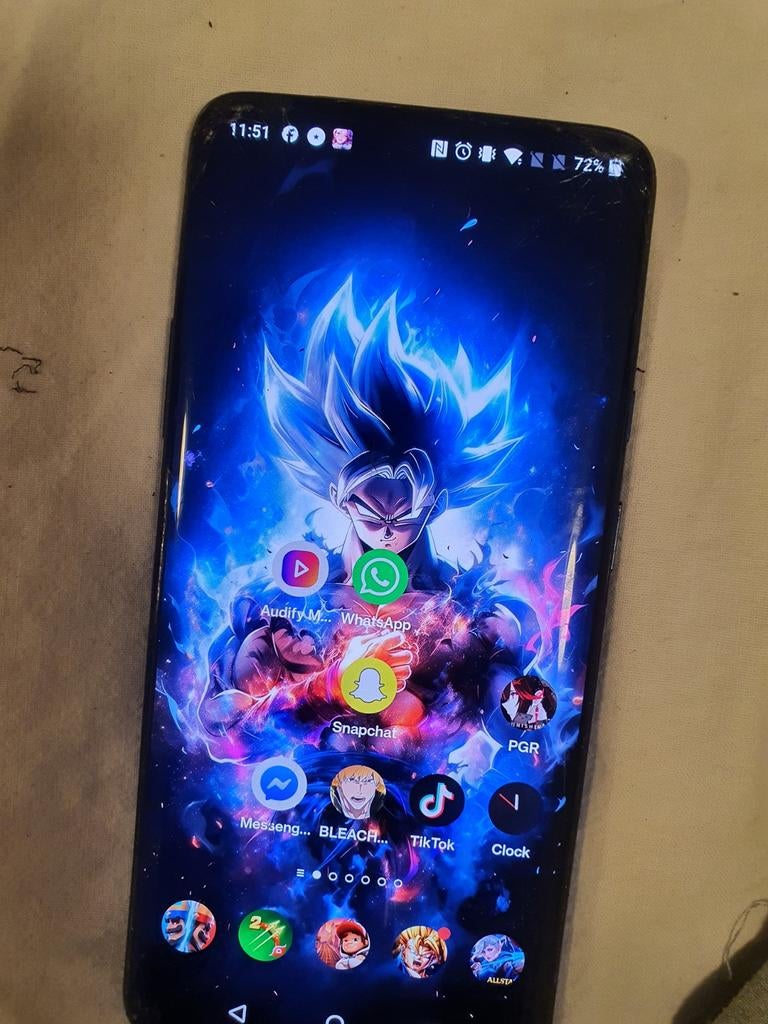 OnePlus telefoon - Oplader werkt niet goed, Ophalen of Verzenden, Niet werkend