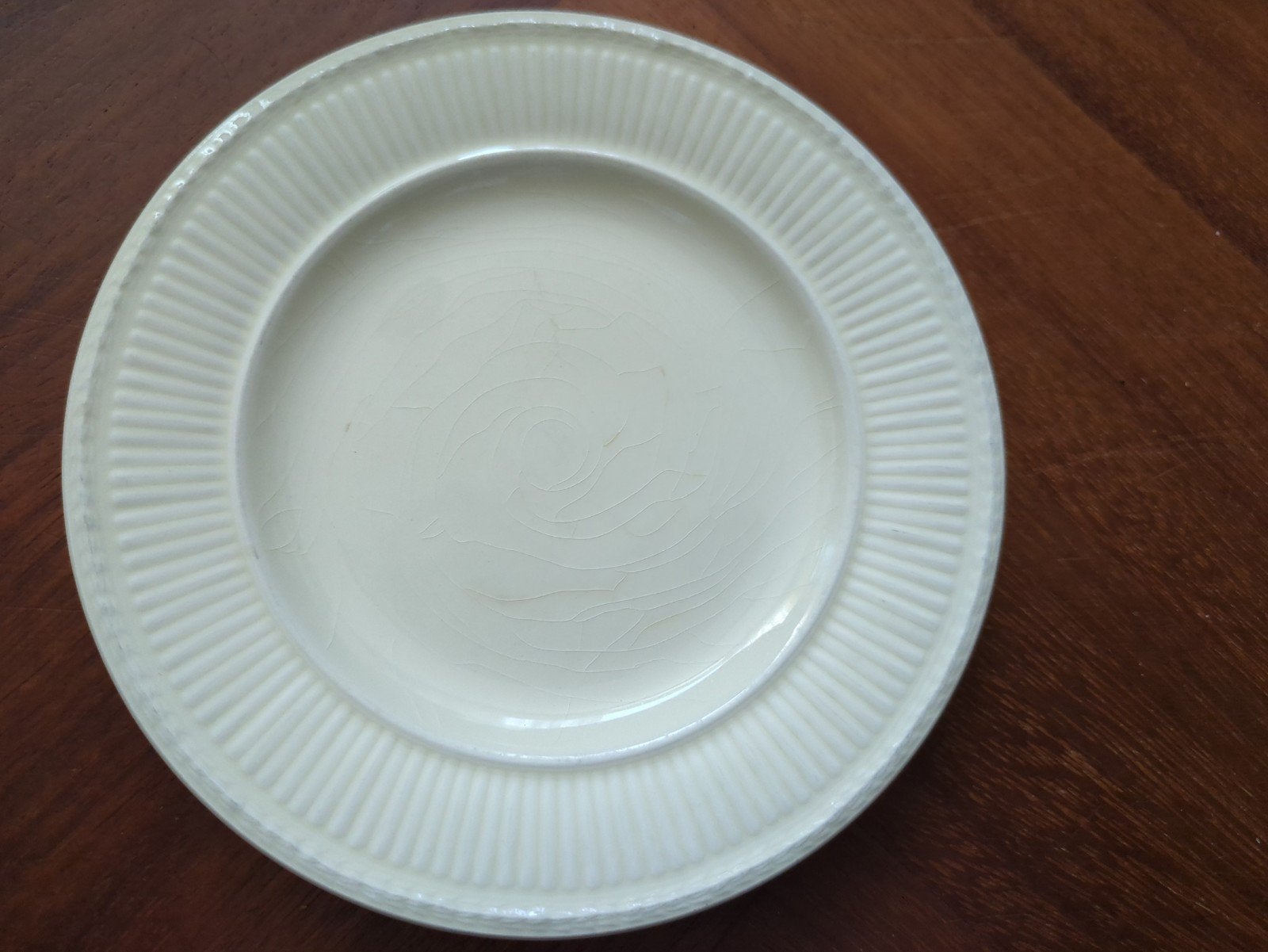 Wedgwood Edme gebaksbordje 15, 5 cm, Huis en Inrichting, Gebruikt, Ophalen of Verzenden, Bord(en), Overige stijlen