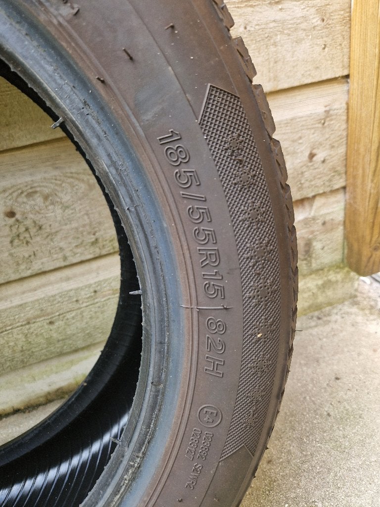 4 Gebruikte Lassa Winterbanden – 185/55 R15, Ophalen, Gebruikt