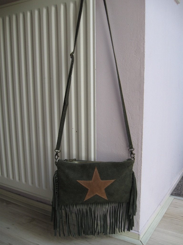 BORSE in PELLE groen suede leren tas met ster en franje, Ophalen of Verzenden, Zo goed als nieuw, Groen, Schoudertasje