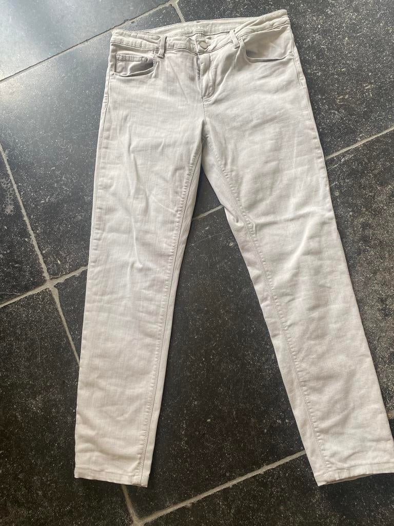 Beige jeans van Rosner, Ophalen of Verzenden, Zo goed als nieuw, Overige kleuren, W30 - W32 (confectie 38/40)