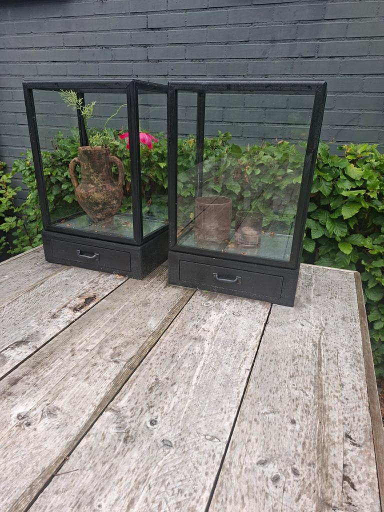 Set van 2 Windlichten / Showcases met Lade - Zwart Metaal, Ophalen of Verzenden