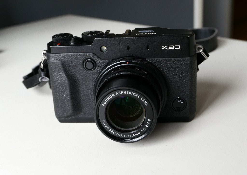 Fujifilm X30 in zeer goede staat, Audio, Tv en Foto, Fotocamera's Digitaal, 12 megapixels, Lensdop, Zo goed als nieuw, Fujifilm