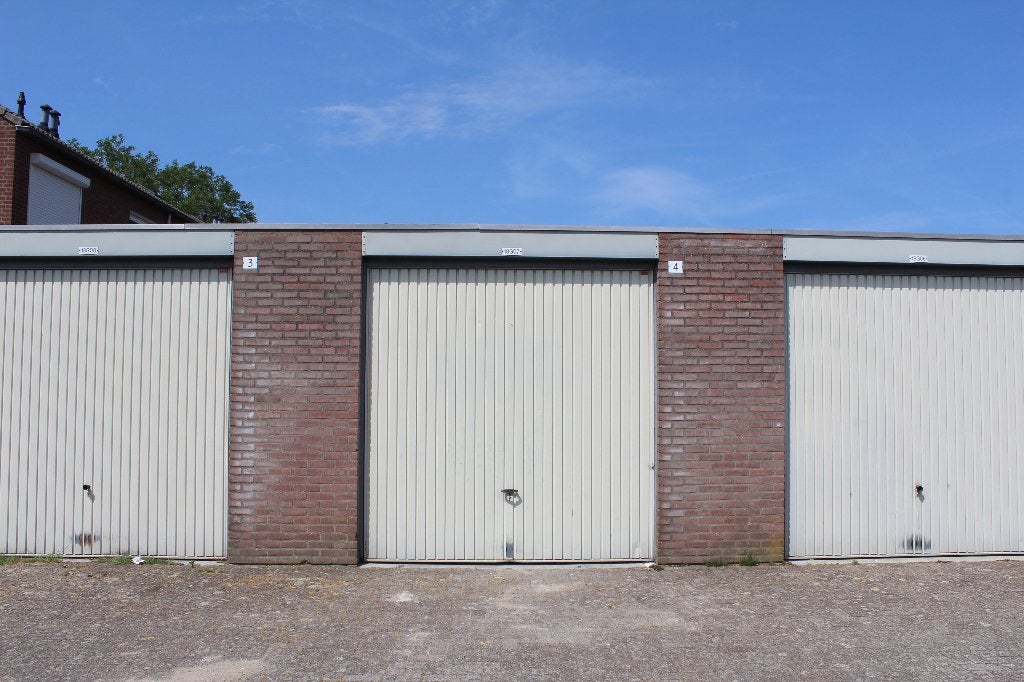XL Garagebox te huur Eindhoven