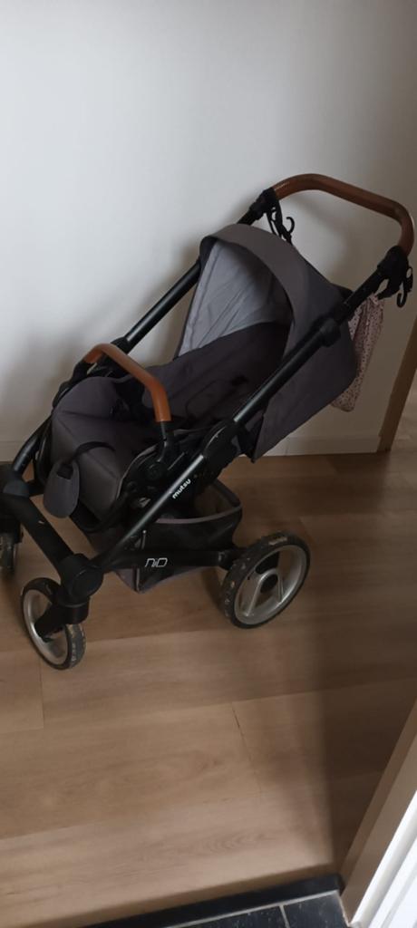 Mutsy Nio Combiwagen Compleet met Accessoires, Ophalen, Gebruikt, Met autostoeltje, Combiwagen