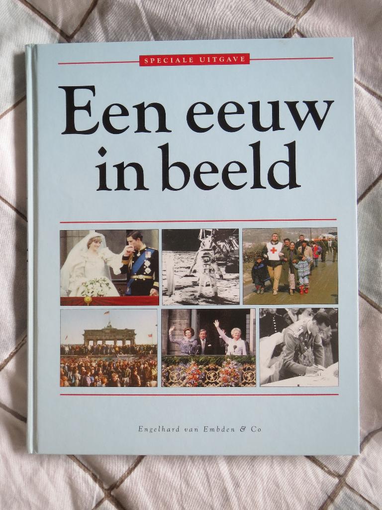 Een eeuw in beeld  Engelhard van Embden & Co , Ophalen of Verzenden, Gelezen