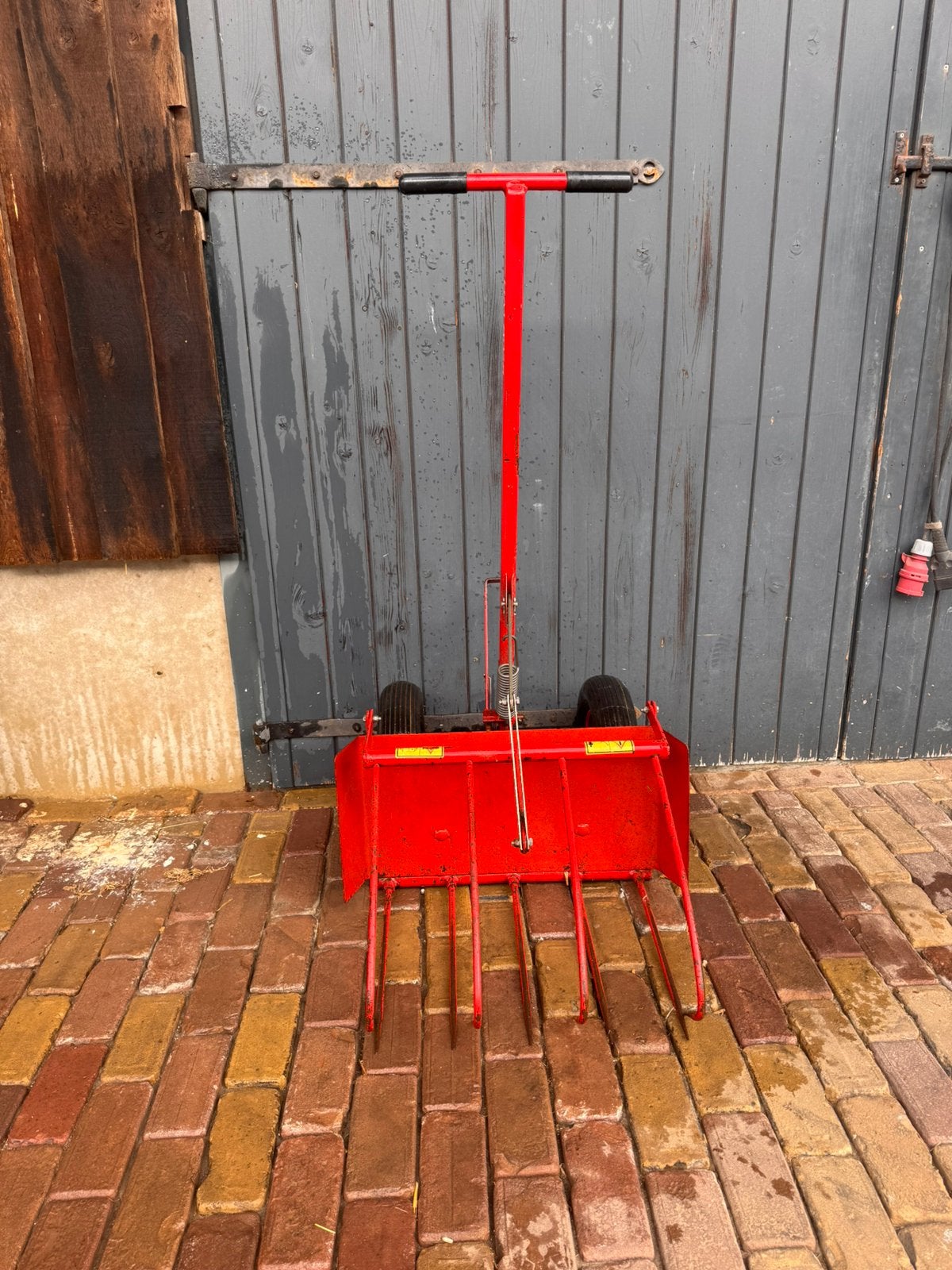 Underhaug UM 8028 hooigrijper, Dieren en Toebehoren, Ophalen, Zo goed als nieuw