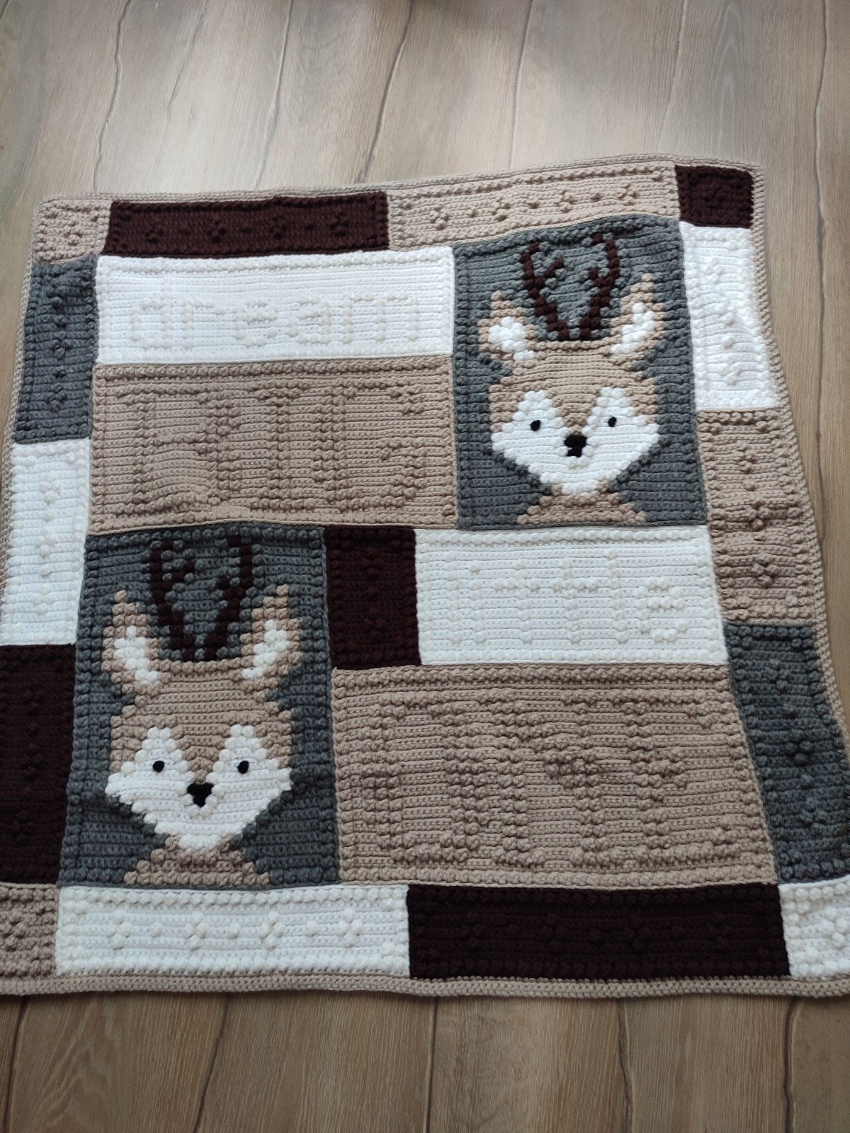 Gehaakte babydeken met herten reliëf - Acryl, Nieuw, Meerkleurig, Handgemaakt, Deken