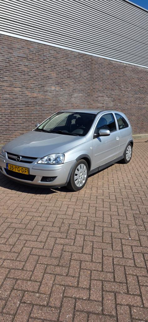 Opel Corsa 1.2 16V Twinport 3D 2006 Grijs, Auto's, Opel, Particulier, Corsa, Elektrische ramen, Radio, Benzine, C, Hatchback, Handgeschakeld