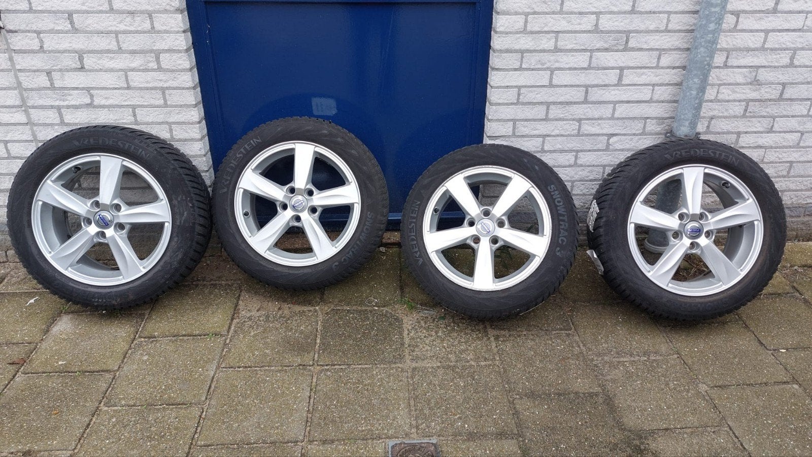 Volvo C30 S40 V50 C70 winterbandenset met aluminium velgen, Ophalen