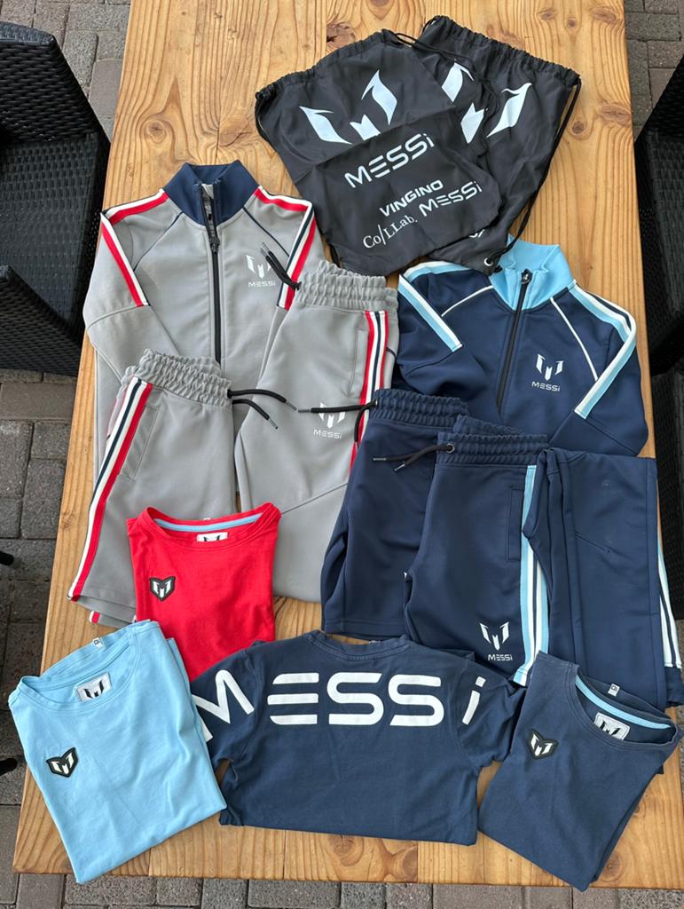 Jongens pakket messi, Kinderen en Baby's, Kinderkleding | Kinder-kledingpakketten, Zo goed als nieuw, Maat 134, Ophalen of Verzenden
