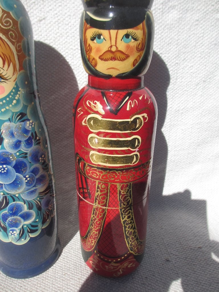 2x Russische Matroesjka flessenhouders 2x Matroesjka pop, Antiek en Kunst, Ophalen of Verzenden