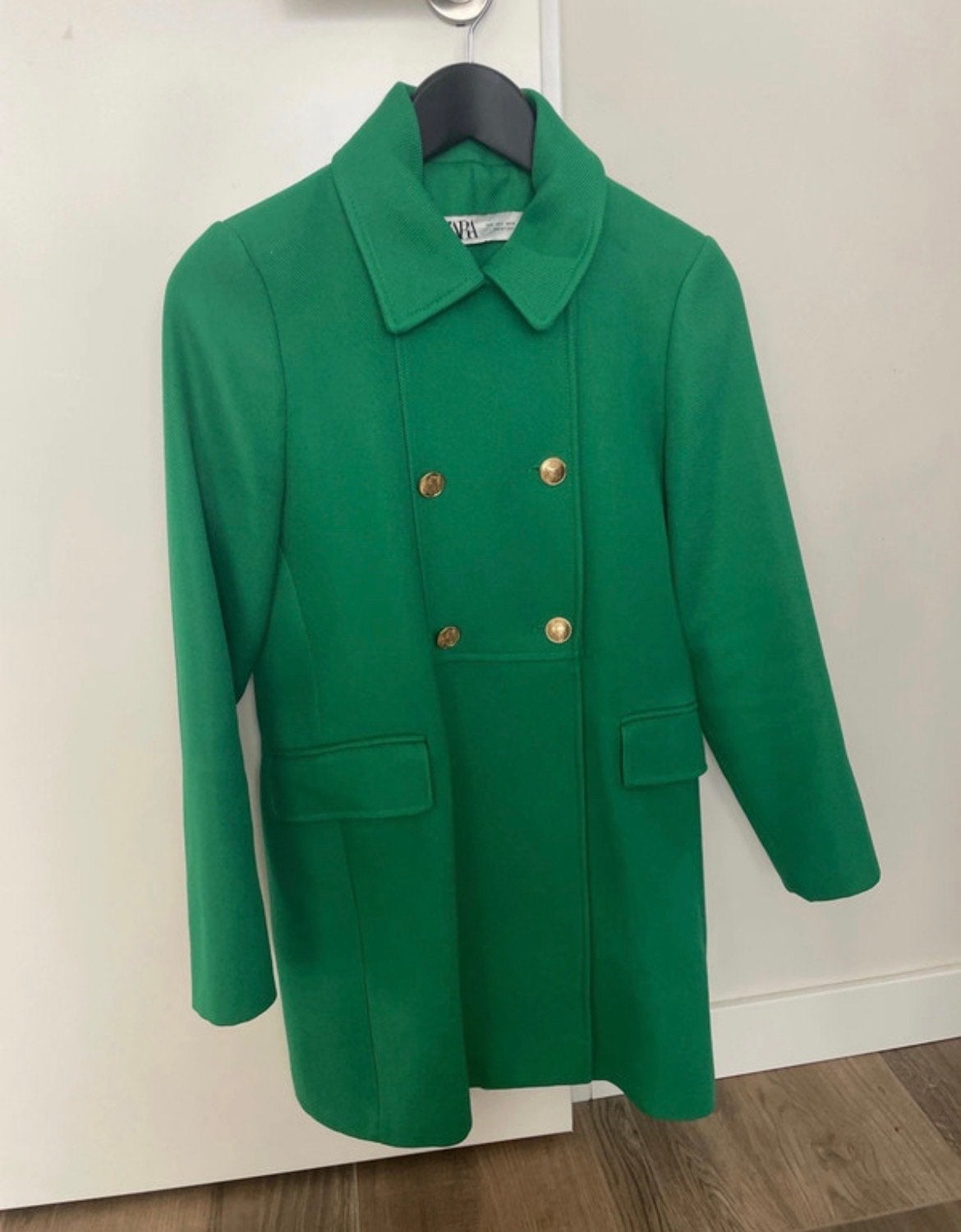 Zara Groene Jas met Gouden Knopen - Maat S, Kleding | Dames, Ophalen, Zo goed als nieuw, Maat 36 (S), Groen