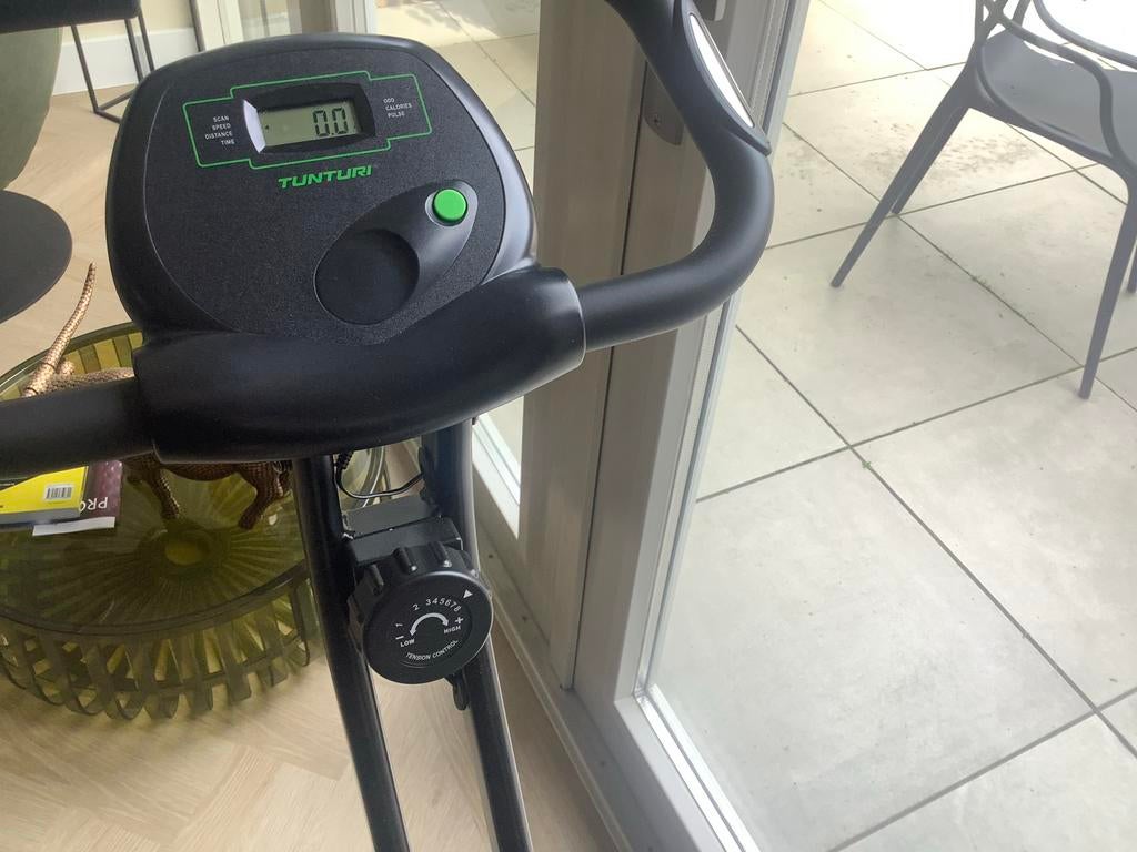 Tunturi Hometrainer - Zo goed als nieuw, Ophalen, Zo goed als nieuw, Metaal, Benen