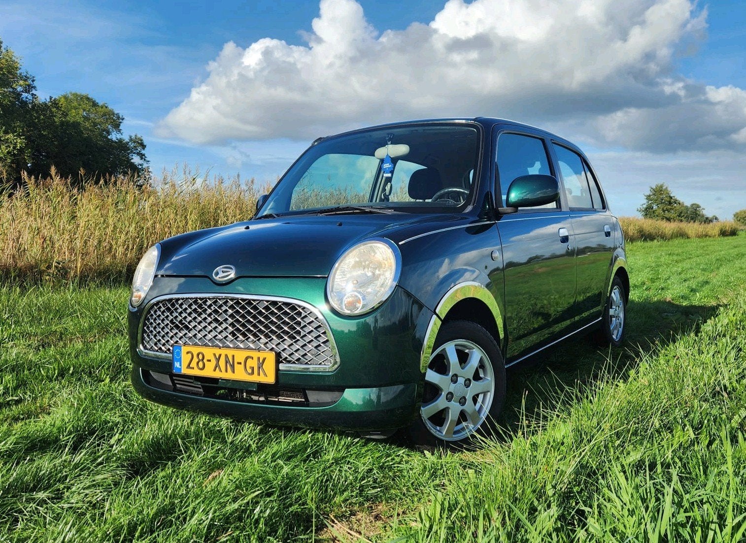 Daihatsu Trevis 1.0, Stof, 600 kg, Zwart, 765 kg
