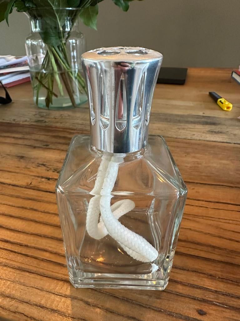 Lampe Berger L'Essentielle Set: Linnen & Neutral Parfum, Ophalen of Verzenden, Zo goed als nieuw, Strak design