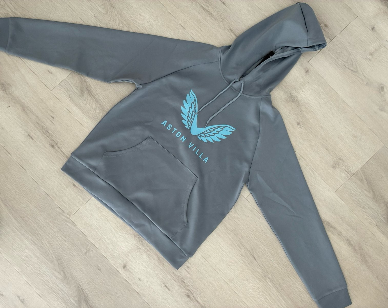 Origineel Aston Villa hoodie dames maat  40, Maat M, Ophalen of Verzenden, Nieuw, Shirt