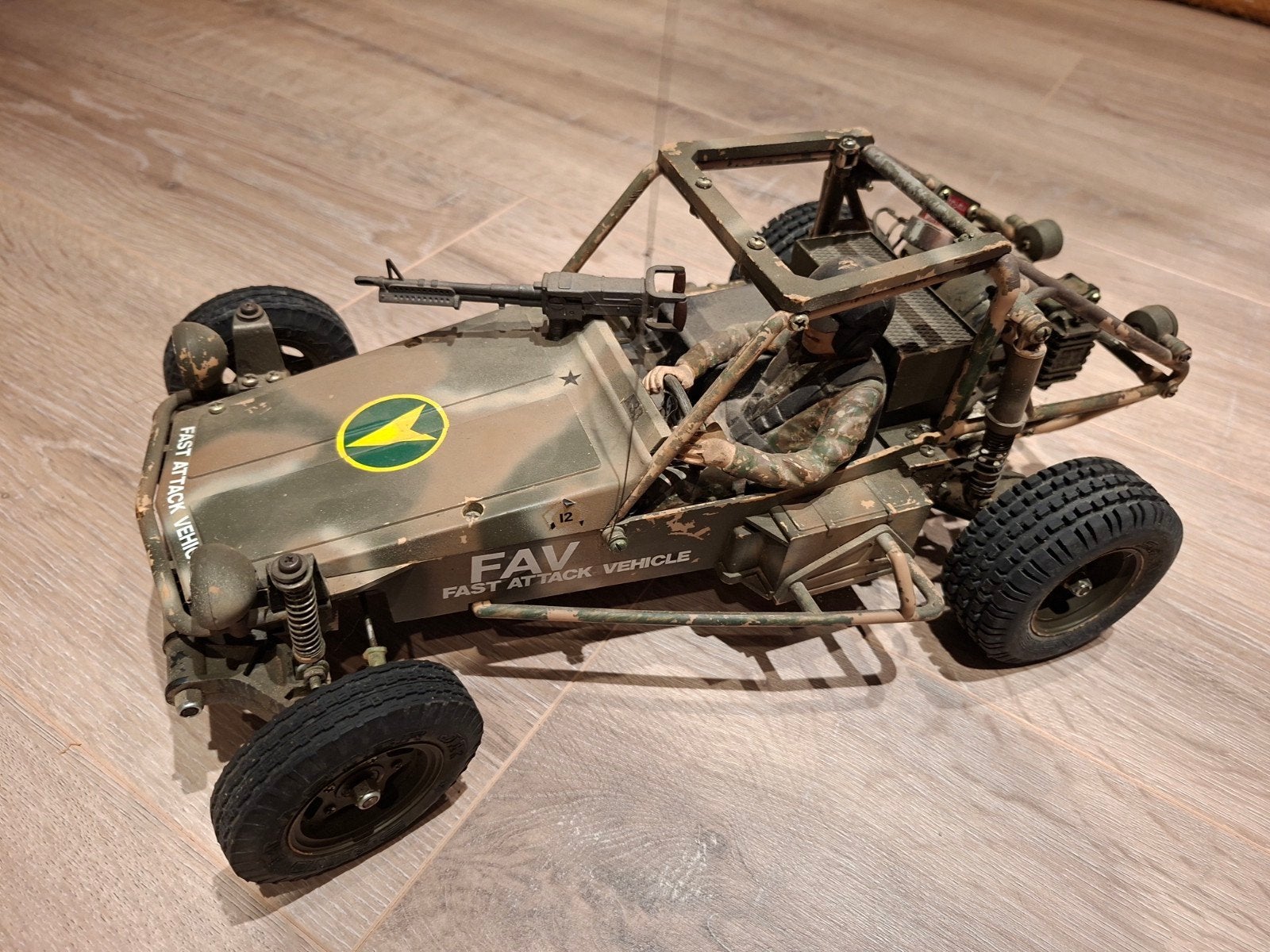 Vintage Tamiya Fast Attack Vehicle (FAV) Buggy RC, Hobby en Vrije tijd, Modelbouw | Radiografisch | Auto's, Elektro, Gebruikt