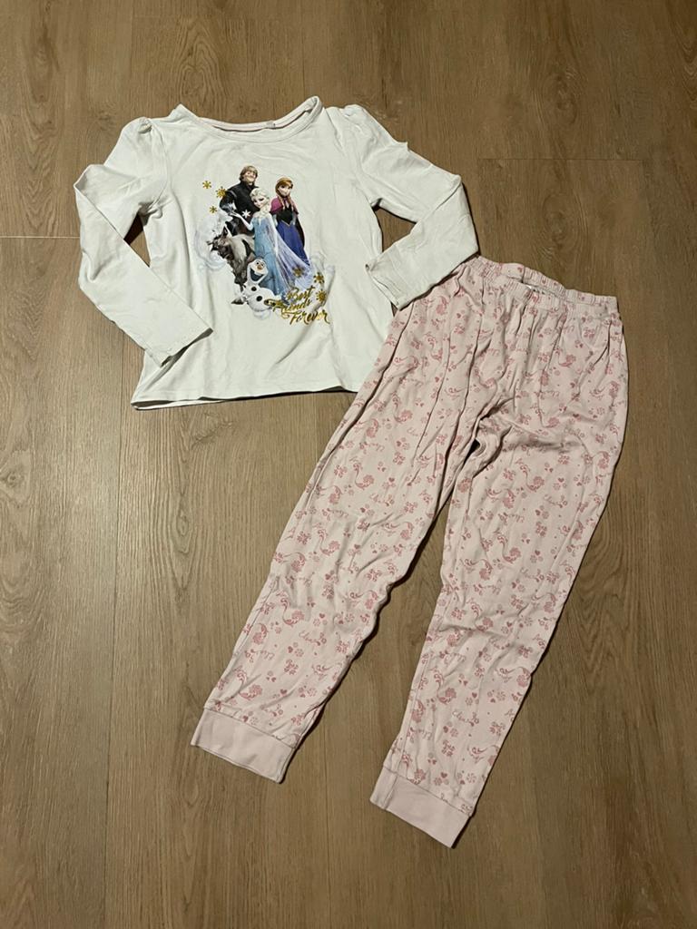 Pyjama meisje frozen maat 134 zgan, Kinderen en Baby's, Ophalen of Verzenden, Zo goed als nieuw, Meisje, Shirt of Longsleeve