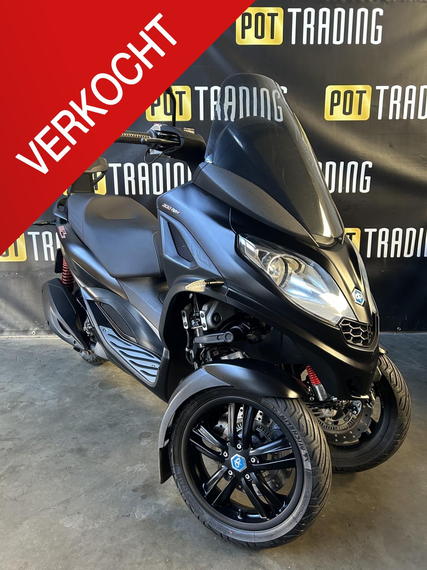 Piaggio MP3 300 HPE Autorijbewijs ALARM ORGINEEL NL 3 mnd ga, Scooter, ABS, Piaggio Vespa B.V., Minervum 7272
4817 ZM  Breda, NL