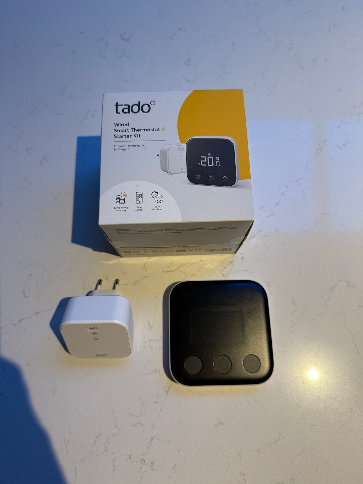 Tado Thermostaat X Starterspakket wired, nog 1,5 jr garantie, Ophalen of Verzenden, Slimme thermostaat, Zo goed als nieuw