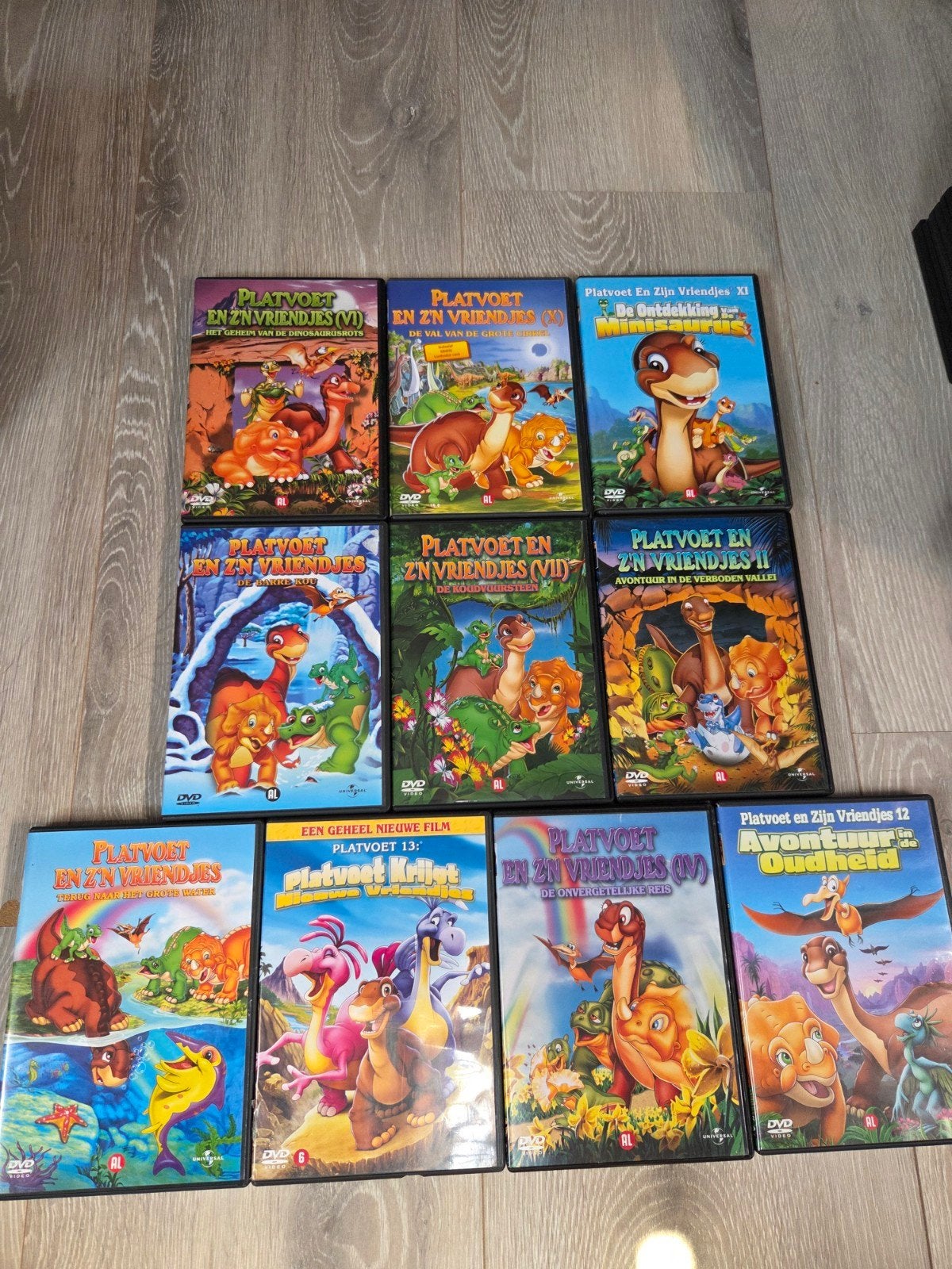 10x dvd - Platvoet en zijn vriendjes, Cd's en Dvd's, Alle leeftijden, Ophalen of Verzenden, Zo goed als nieuw