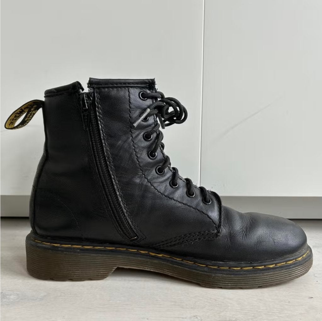 Doc. Martens model 1460J maat 36, Kinderen en Baby's, Kinderkleding | Schoenen en Sokken, Dr. Martens, Gebruikt, Jongen of Meisje