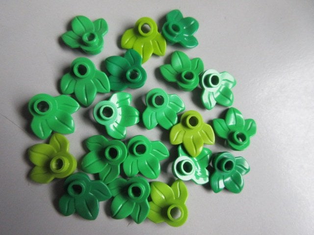 nr. 9420, 20 Groene blaadjes, plant, Ophalen of Verzenden, Zo goed als nieuw, Lego