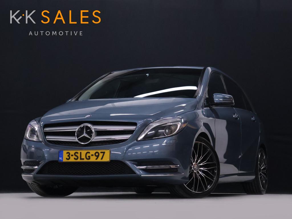 Mercedes-Benz B-Klasse 180 Ambition AUTOMAAT [CRUISE CONTROL, 1325 kg, Gebruikt, 4 cilinders, Leder en Stof
