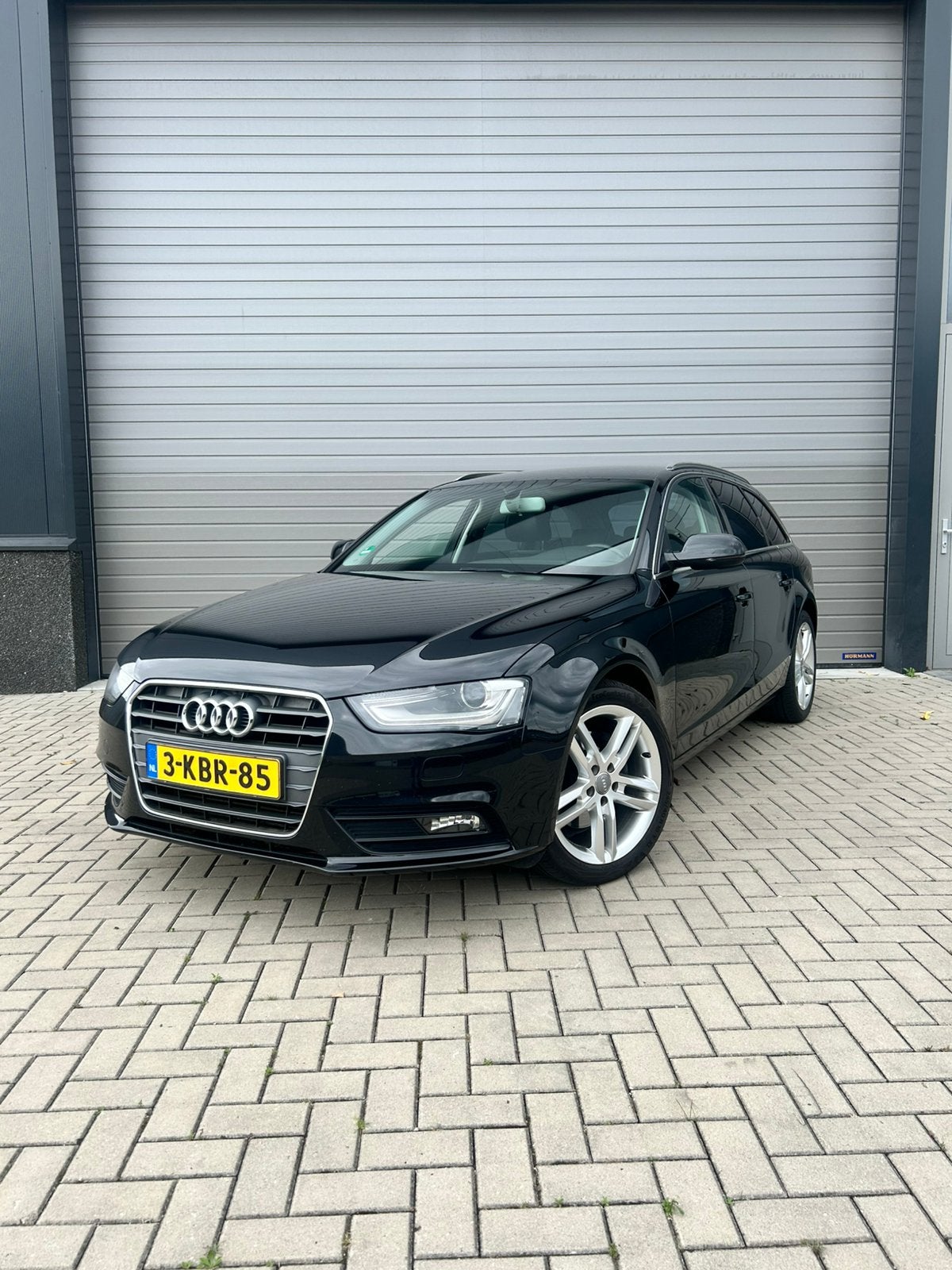 Audi A4 1.8TFSI 125KW Avant Multitr. 2013 Zwart, Auto's, Audi, Euro 5, Zwart, 4 cilinders, 1505 kg