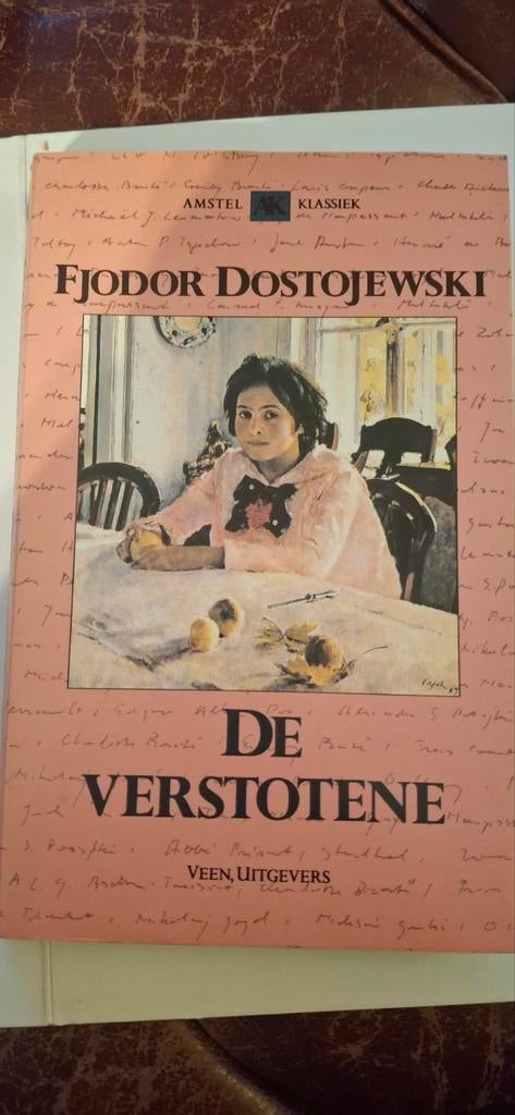 Fjodor Dostojevski - De Verstotenen (Amstel Klassiek), Boeken, Ophalen of Verzenden, Zo goed als nieuw, Fjodor Dostojevski, Europa overig