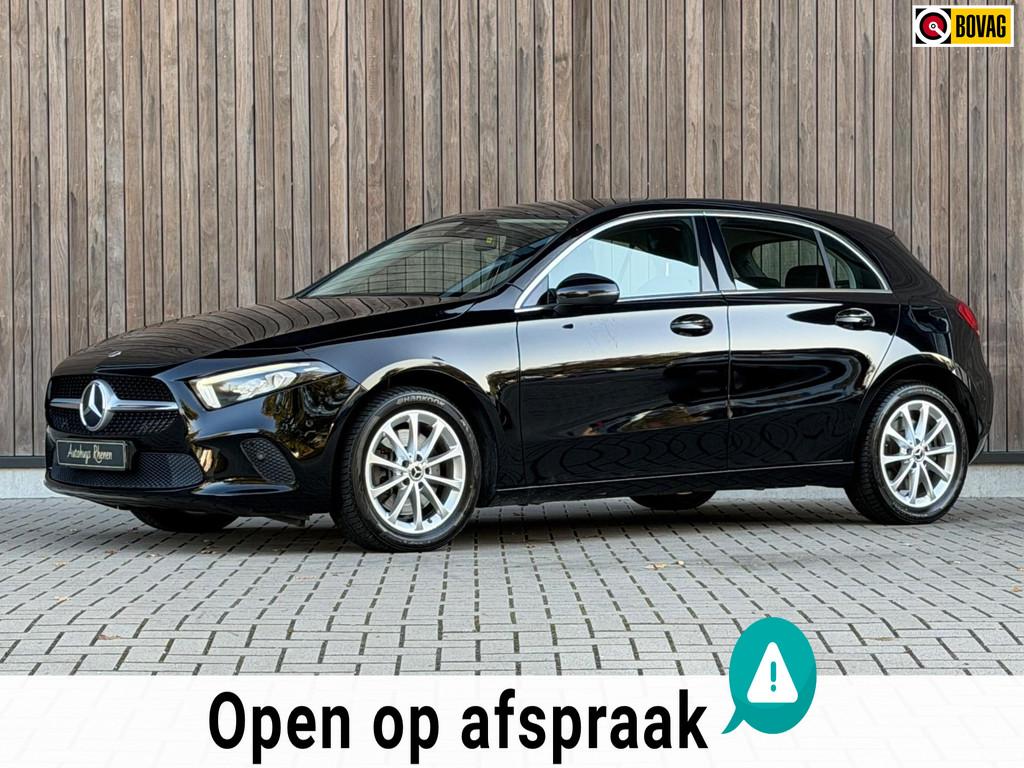 Mercedes-Benz A-klasse 250 e Business Line / Widescreen /, Auto's, Mercedes-Benz, Gebruikt, Zwart, 4 cilinders, 15 kWh